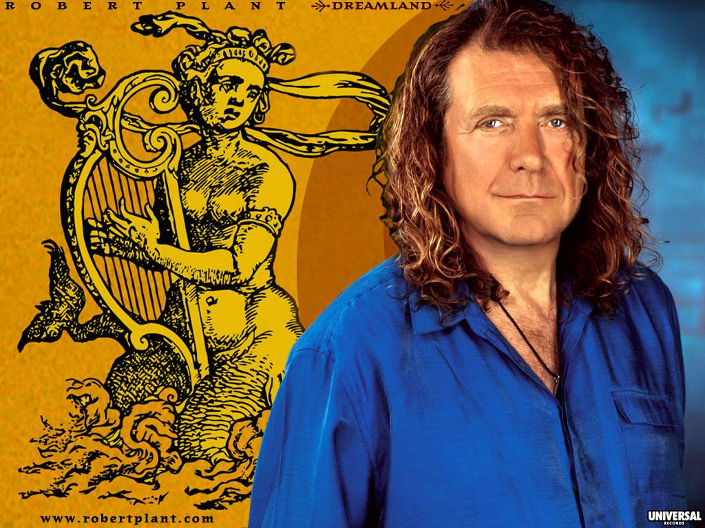Robert Plant joins Pearl Jam for an Elvis cover of LITTLE SISTER.